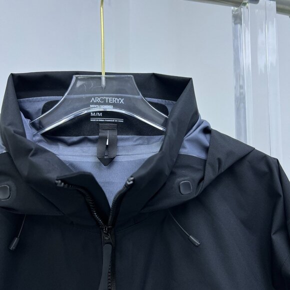 Arc'teryx Beta Black Jacket - Picture 6 of 9